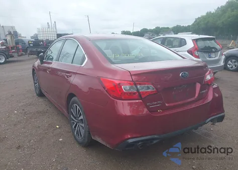 2018 Subaru Legacy 2.5I из США, поврежденный, VIN 4S3BNAB60J3022498